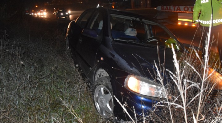 İzmir'de trafik kazaları: 2 yaralı