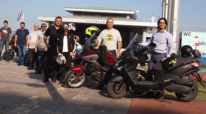 İzmir'de yeni moda motosiklet