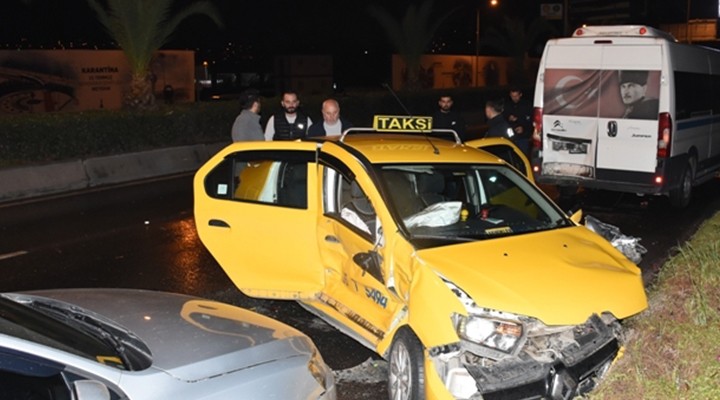İzmir'de zincirleme kaza: 9 yaralı