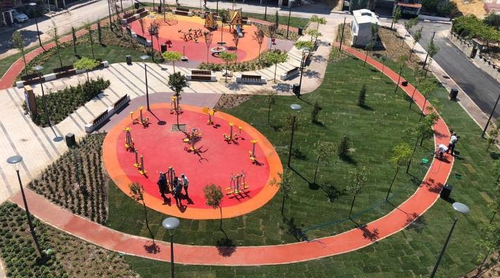 İzmir'e üç yeni park geldi