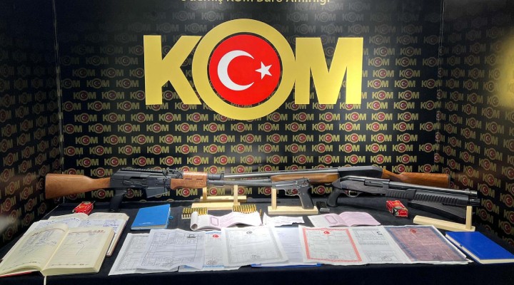 İzmir'de tefecilik operasyonu: 4 gözaltı!