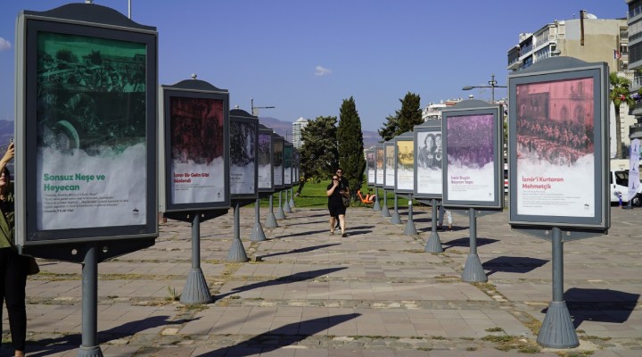 İzmir'in Kurtuluş Bayramı sergisinde gurur dolu anlar!