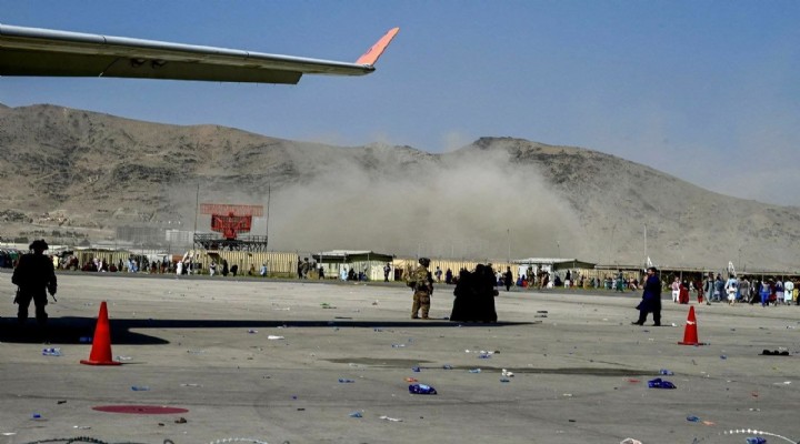 Kabil Havalimanı'nda patlama!