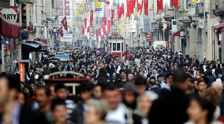 Kadın nüfusunda 86 yıl sonra bir ilk!