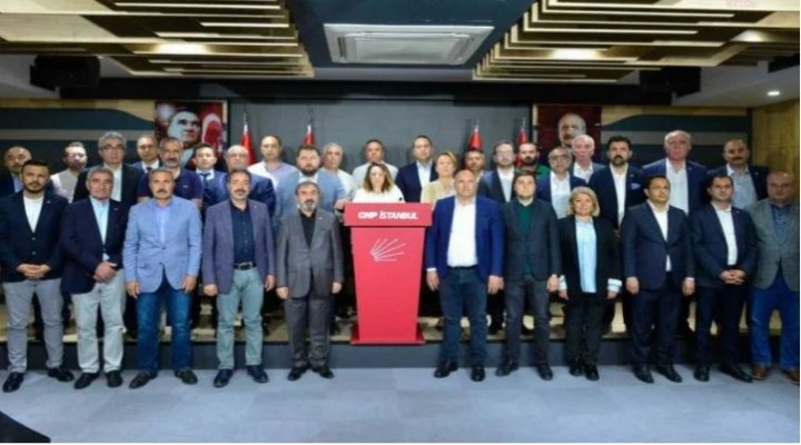 Kaftancıoğlu'na 39 ilçe başkanından destek
