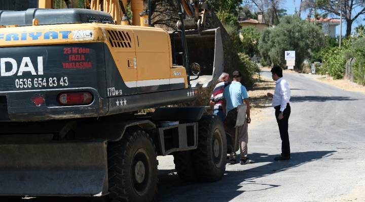 Kaplan'da şarampol temizliği ve istinat duvarı yenileme çalışması sürüyor