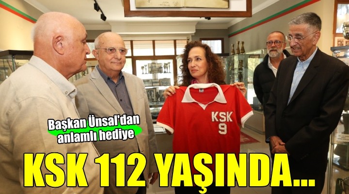 Karşıyaka 112 yaşında... Başkan Ünsal'dan anlamlı hediye!