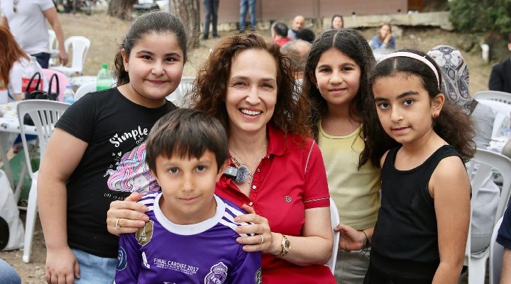 Karşıyaka'da sanat ve eğlence dolu yaz