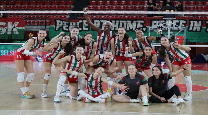 Karşıyaka filede Play-Off'a bileniyor