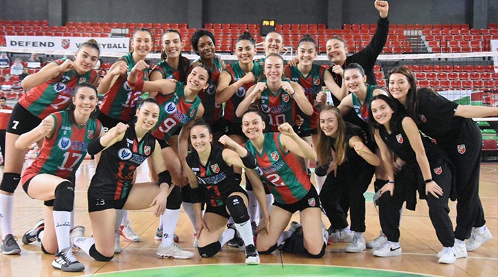 Karşıyaka filesinde Play-Off sevinci