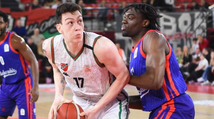 Karşıyakalı Mehmet Efe, NCAA'de