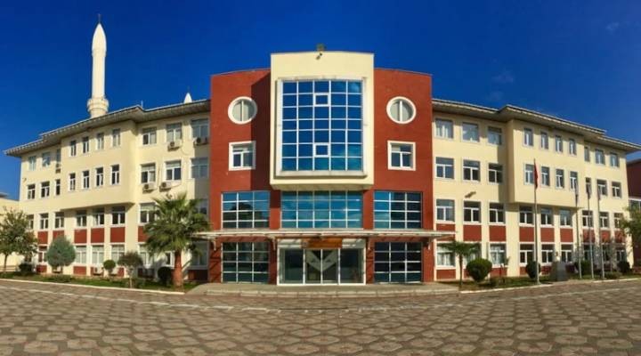 Kartal İmam Hatip'in rekoru: İlk 10'da 6 birinci