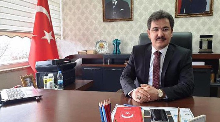 Kaymakamdan skandal ‘Cumhuriyet' paylaşımı