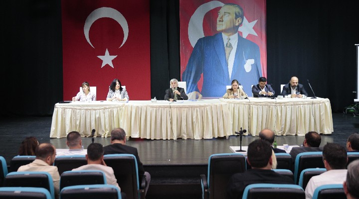 Konak Meclisi'nde Özgür Özel'e saldırıya kınama!