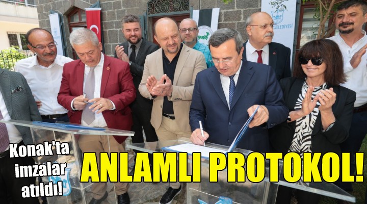 Konak'ta anlamlı protokol!