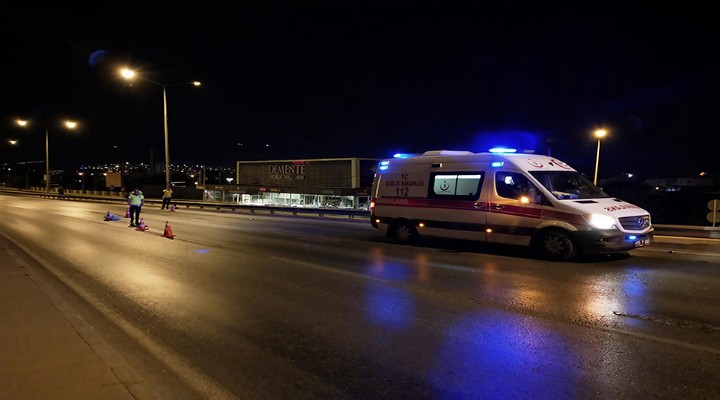 Konak'ta otomobilin çarptığı yaya yaralandı