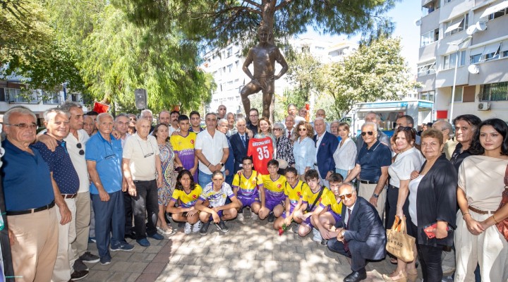 Konak'ta Metin Oktay anması!