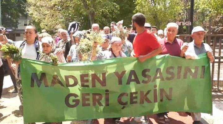 Köylüler açlık grevi başlattı: 'Atatürk'ün Meclisi'nde bizim adımıza karar veremezsiniz'