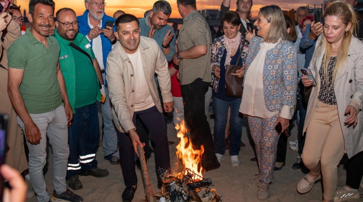 Kuşadası'nda Hıdırellez coşkuyla kutlandı