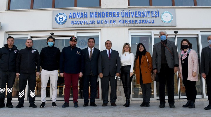 Kuşadası'nda eğitim kurumlarına yakın ilgi!