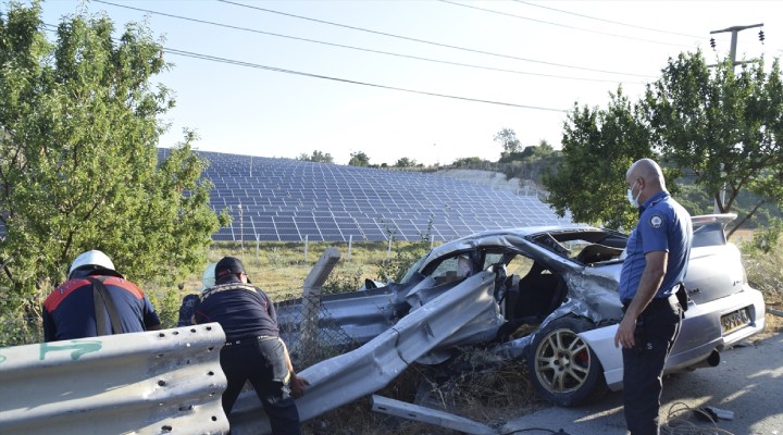 Kuşadası'nda korkunç kaza: 1 ölü, 1 yaralı!