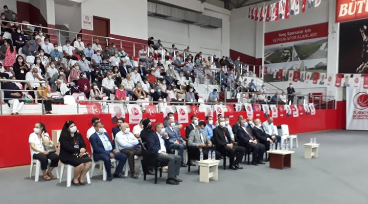 MHP Bayraklı'da kongre heyecanı