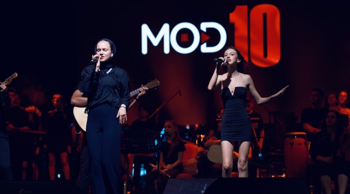 MOD10'dan Akçay'da muhteşem konser!