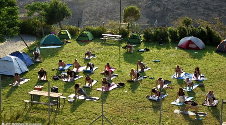 Macera Parkı'nda yoga festivali