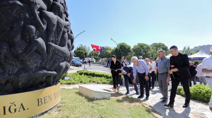 Madımak'ta yitirilen canlar Bayraklı'da anıldı