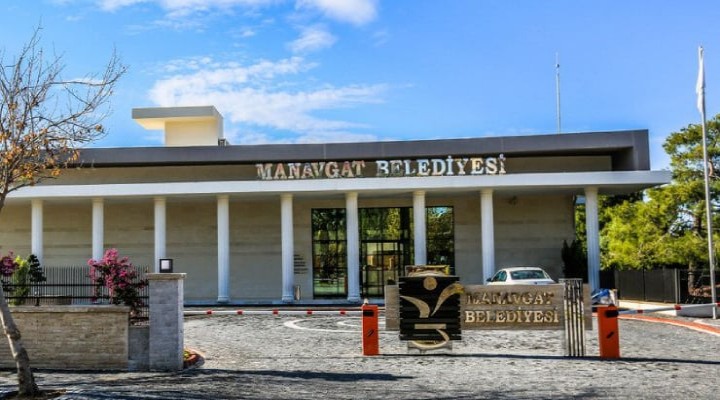 Manavgat Belediyesi'ne operasyon: Belediye Başkanı gözaltında