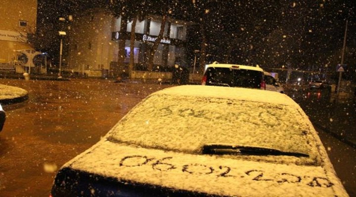 Manisa'da kar yağışı etkili oldu!