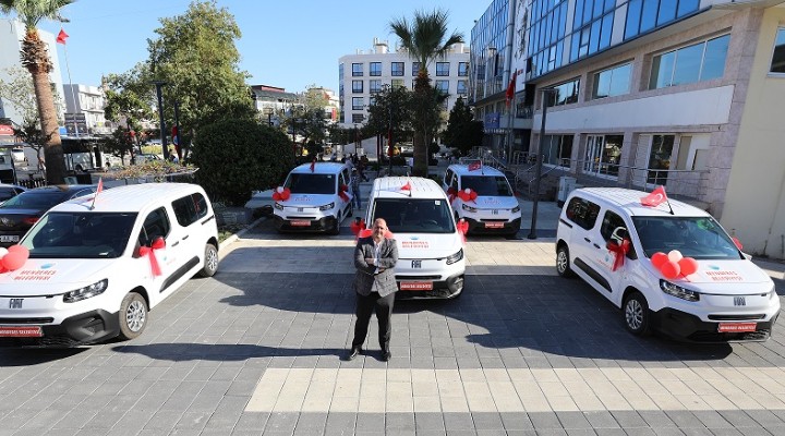 Menderes Belediyesi'ne yeni araç filosu!