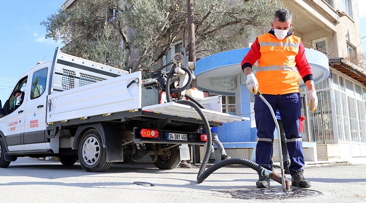 Menderes'te haşere ile mücadele