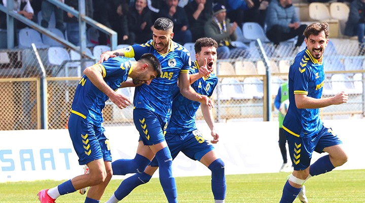 Menemen FK Play-Off'ta Vanspor'la oynayacak