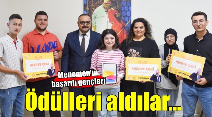 Menemen'in başarılı gençleri ödüllerini aldı