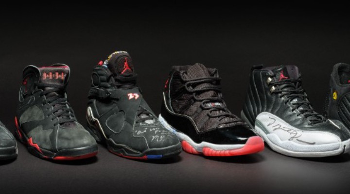 Michael Jordan'ın ayakkabıları rekor fiyata satıldı!