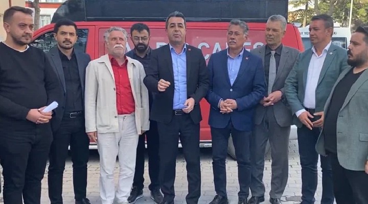 Miting anonsu yapan CHP'li yöneticilere silahlı saldırı