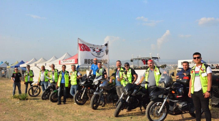 Motosiklet tutkunları Torbalı'da buluştu!