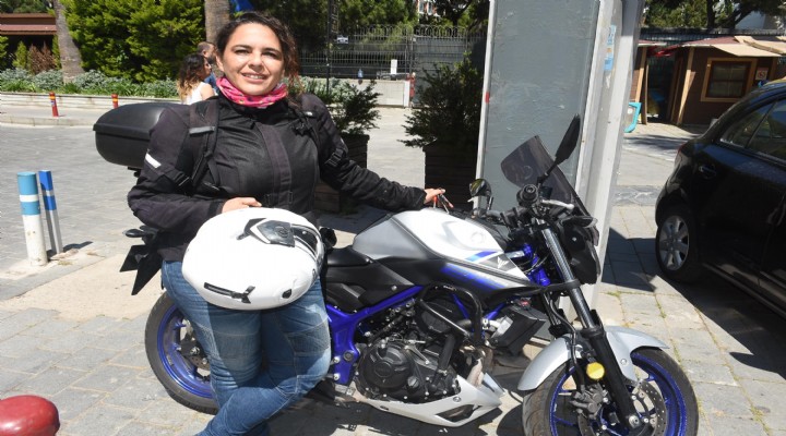 Motosikletle İzmir'den Mardin'e hediye