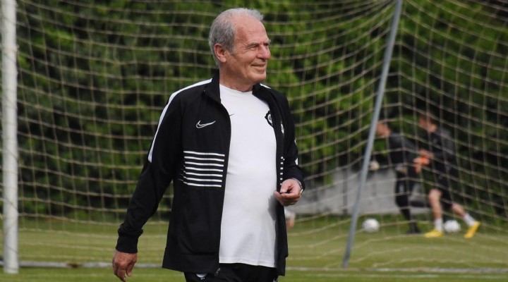 Mustafa Denizli kendinden emin!