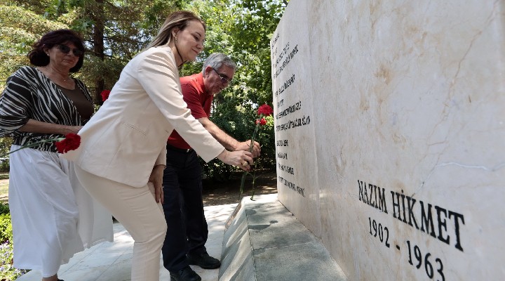 Nazım Hikmet Konak'ta anıldı
