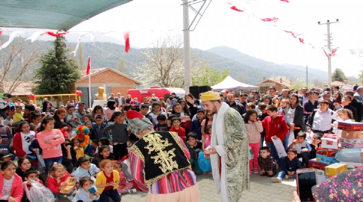 Ödemiş'te Helvuç Bayramı coşkusu