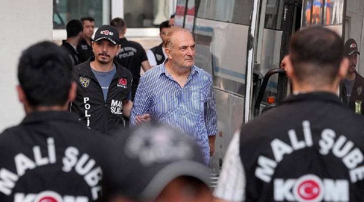 Özgür Çelik: 'Bu görüntüleri Emniyet servis etti'