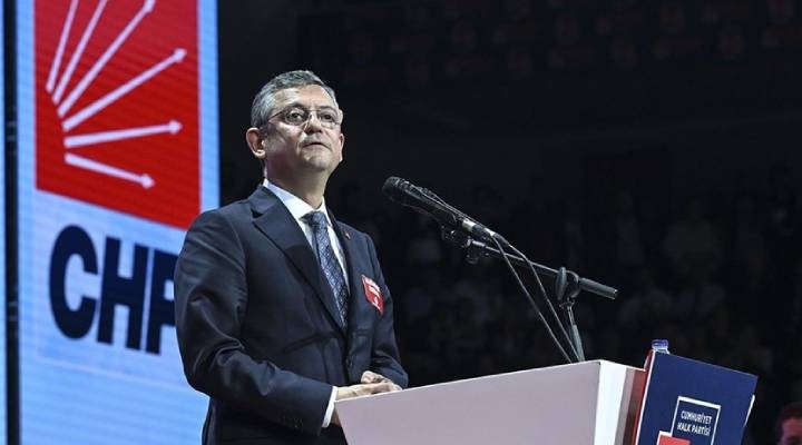 Özgür Özel: CHP de millet de bayram neşesinden uzak