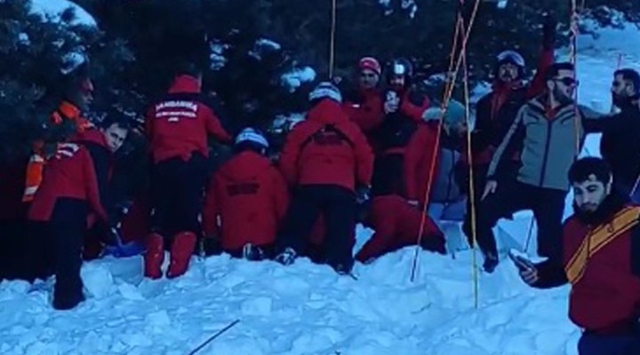 Palandöken'de çığ felaketi... Milli sporcudan acı haber!