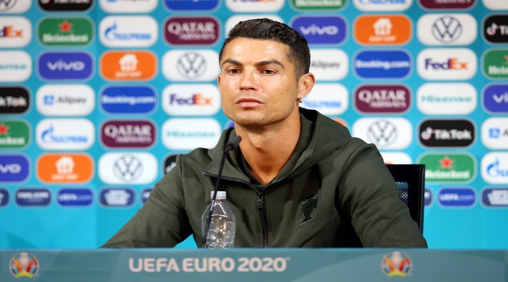 Ronaldo'dan çok konuşulacak hareket!