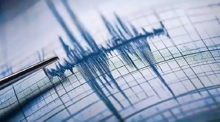 Rusya'da 6.7 büyüklüğünde deprem