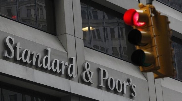 Standard & Poor's Türkiye'nin kredi notunu açıkladı!