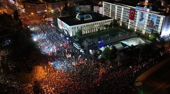 Saraçhane eylemlerine katılan gençler yeniden hakim karşısında