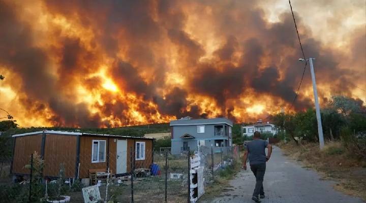 Şarköy'de dün başlayan yangın büyüdü: İki kentteki durum endişe verici